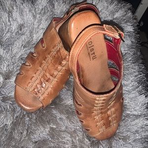 Bed/Stu platform shoes size 7M